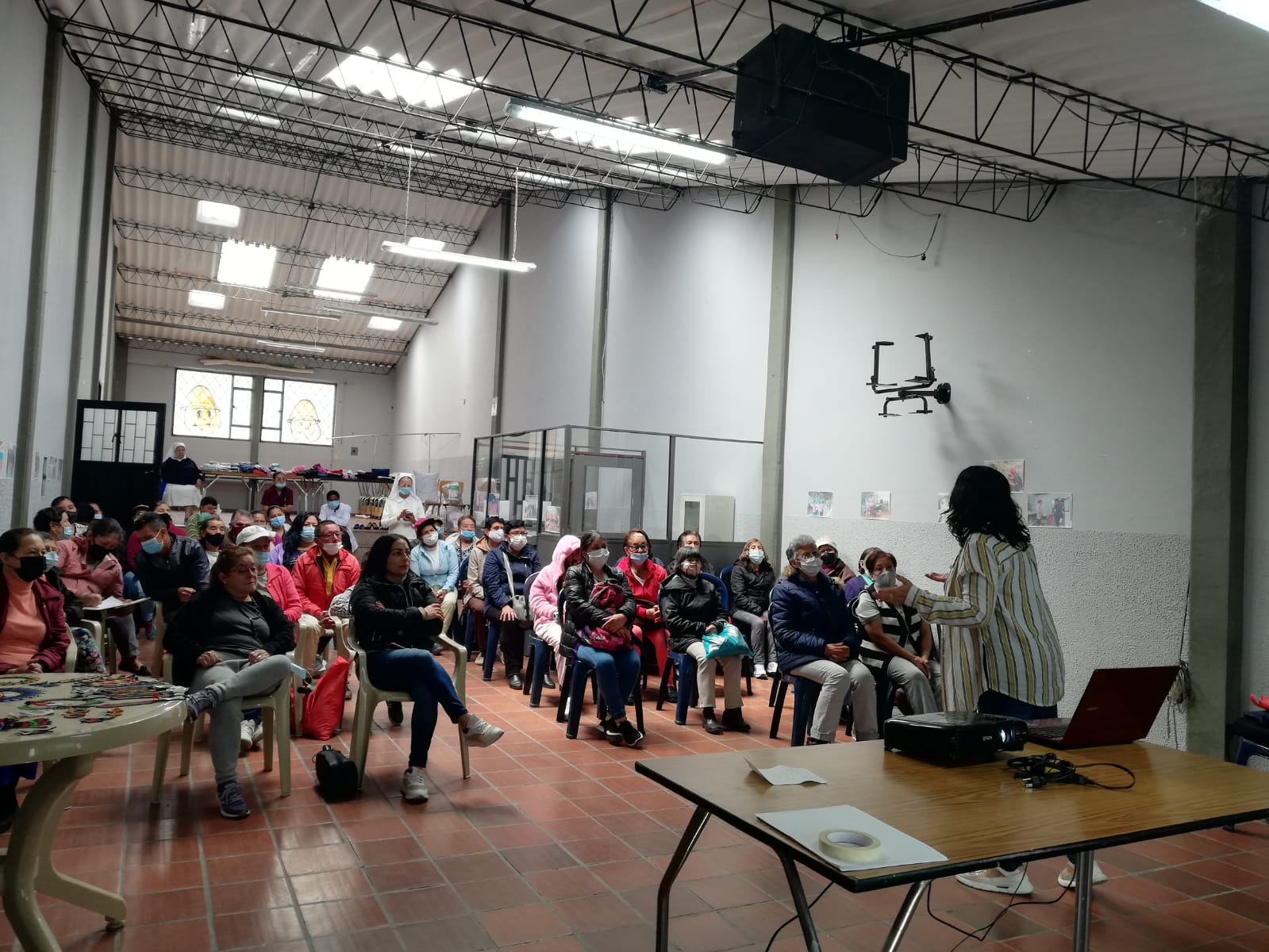 Creación de lideresas y empoderamiento de la mujer cabeza de hogar sin recursos, en La Uvita